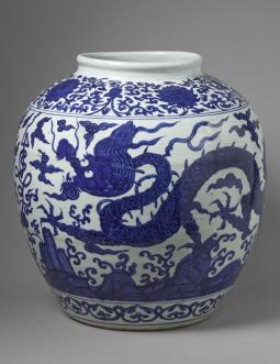 Jarre chinoise bleu et blanc avec un dragon